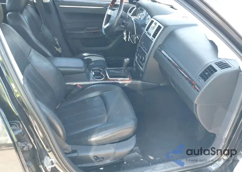 2009 Chrysler 300C Hemi z USA, uszkodzony, nr VIN 2C3KA63T19H580905